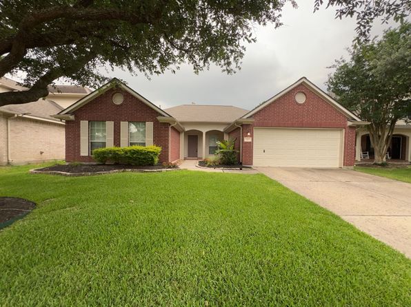2407 Daneswood Ct