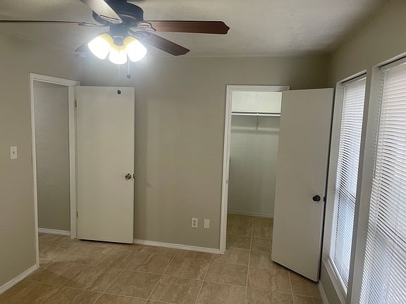 3rd image of 3710 Bordeaux Ct