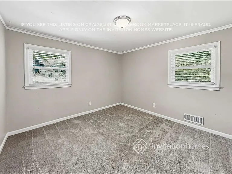 1734 Mary Lou Ln SE — Photo 18