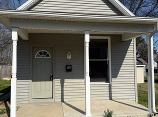 910 N Mulberry St, Mount Vernon, IN