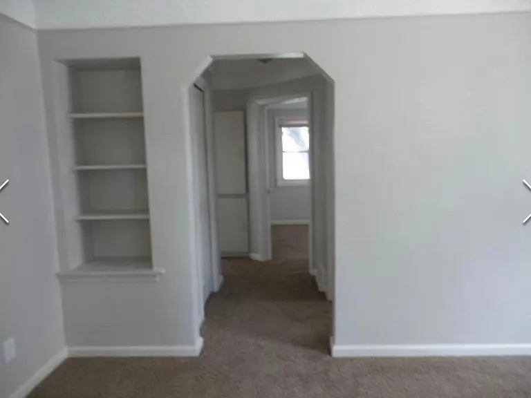 1821 Anne Ave — Photo 6