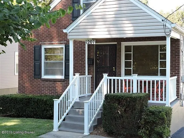 1207 Hess Ln photo 1