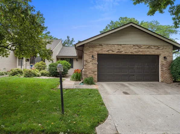 2005 Eagle Ridge Ct APT D, Urbana, IL 61802