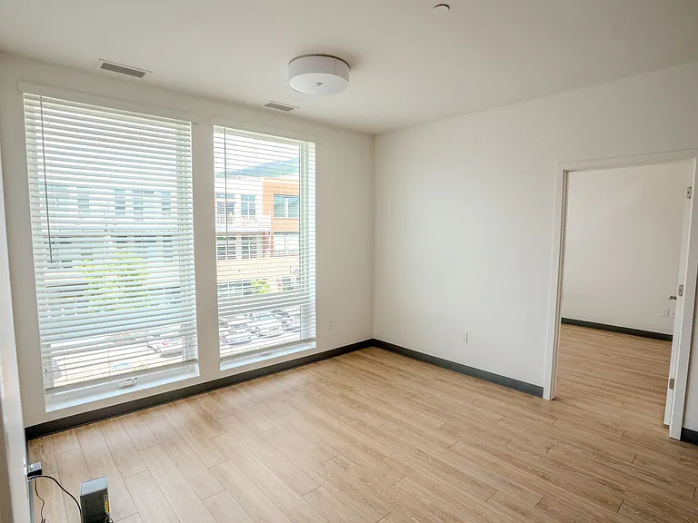 Lumen Residences — Photo 17