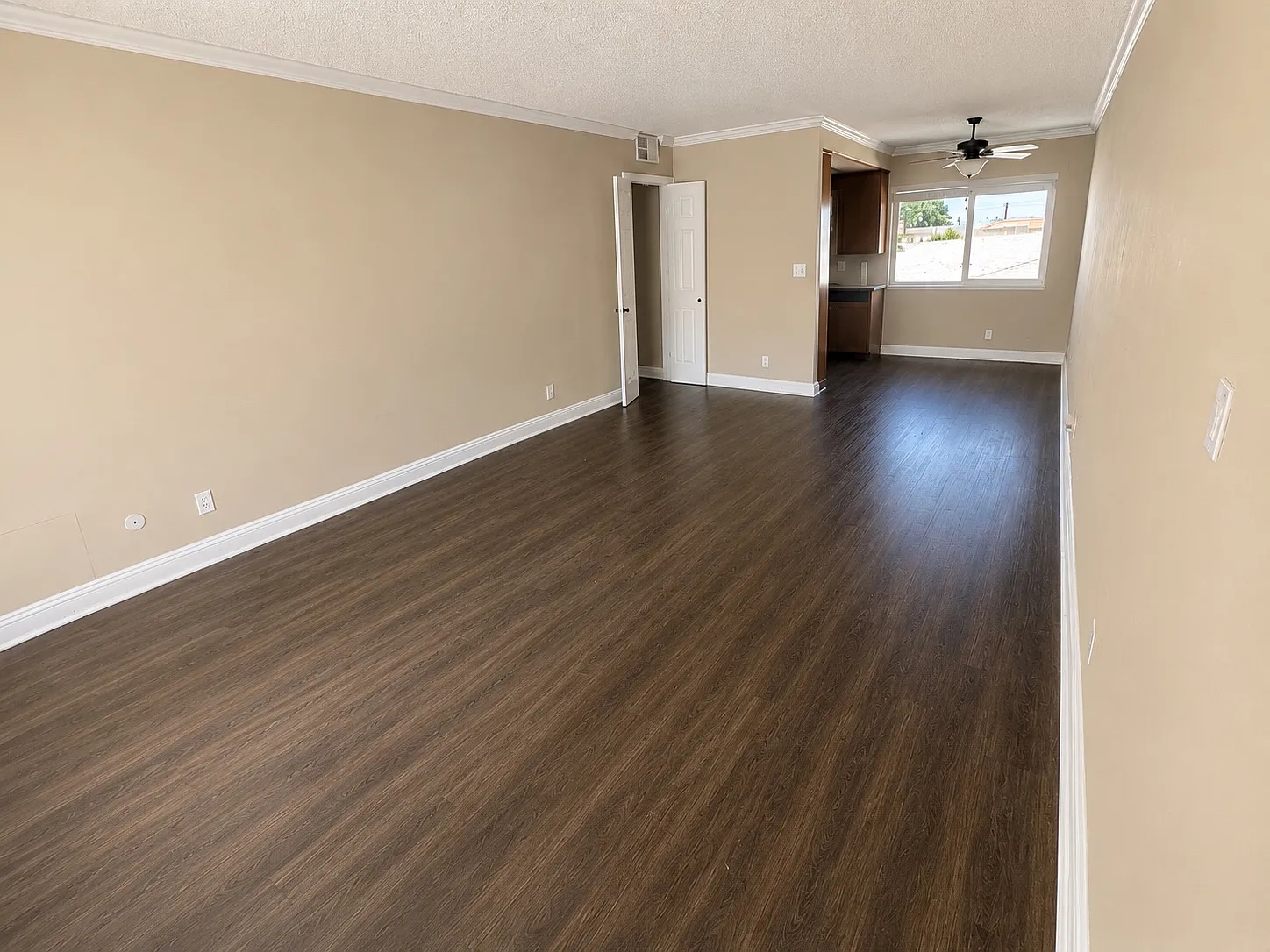 2 bed, 870 sqft, $2,495 — Photo 1