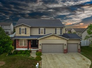 1403 Kickapoo Creek Rd, Bloomington, IL 61705