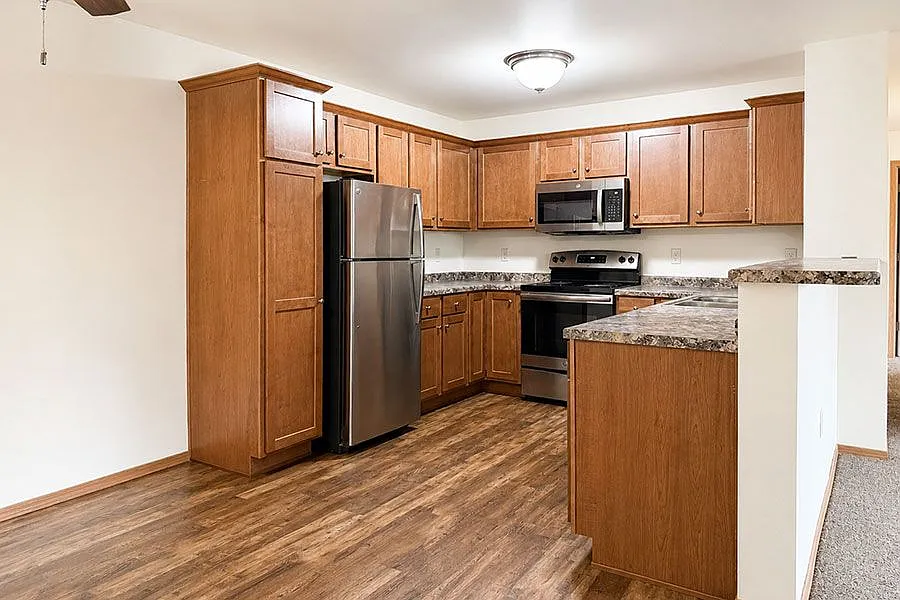 Heritage Estates — Photo 2