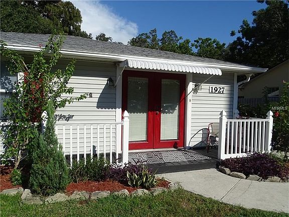 Front-Entry Porch