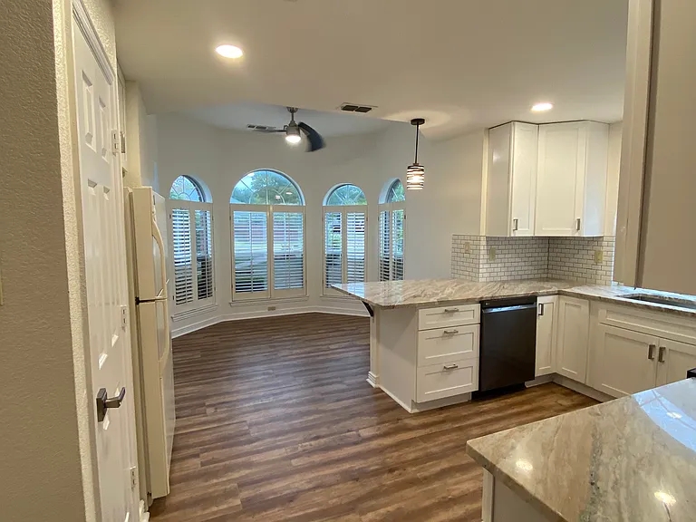 4644 Booth Dr — Photo 14
