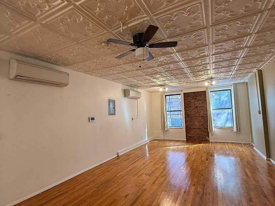 1st image of 21 Orchard St #2A
