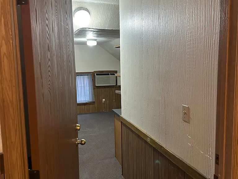 400 Sumner St #6 — Photo 21