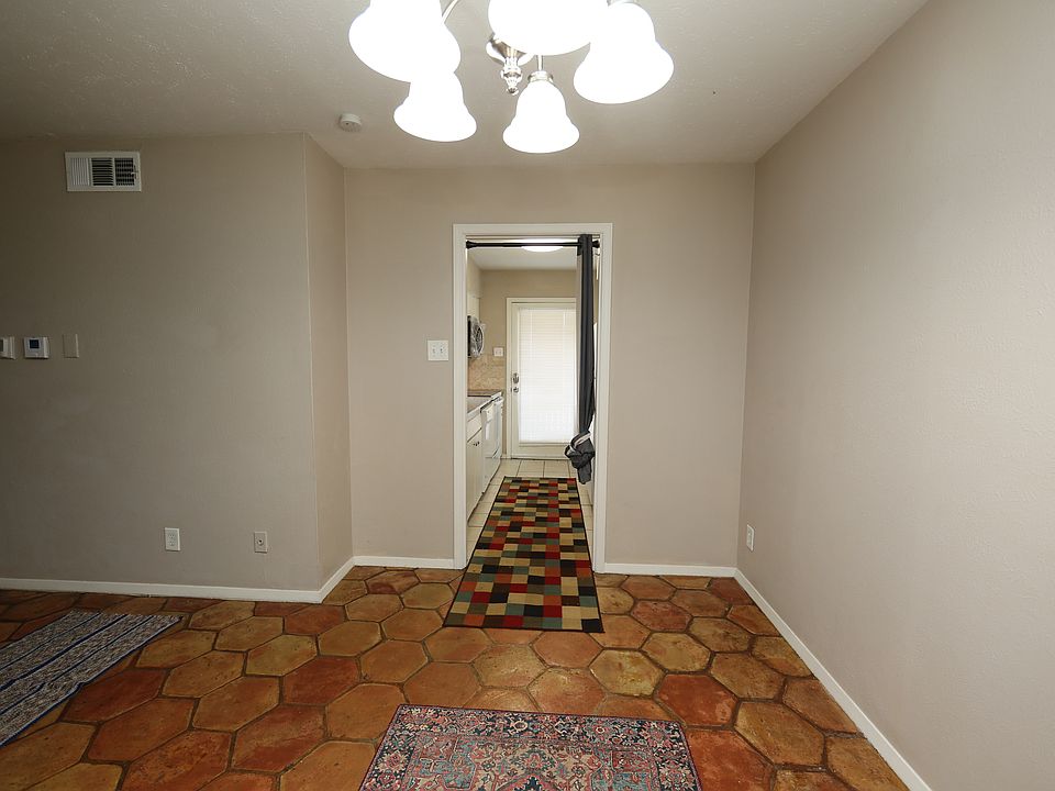 1st image of 7727 Meadow Park Dr APT 111