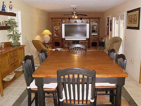 Beautifully Large Family Room