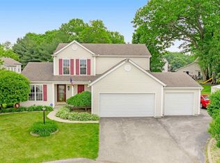 1216 Old Field Cir, Mishawaka, IN 46544