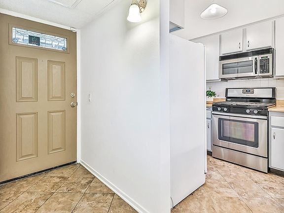 3rd image of 7150 Carlson Cir Unit 77