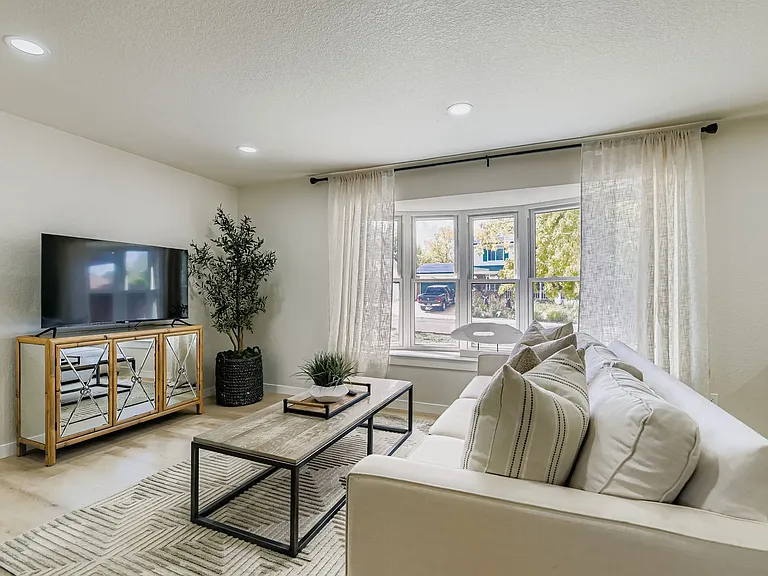 10620 King Ct — Photo 3