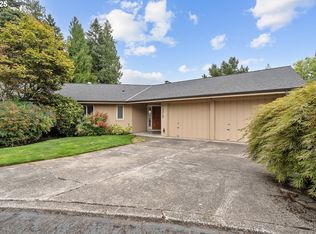 7375 SW Eastmoor Ter, Portland, OR 97225