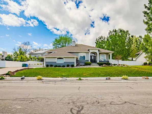 12008 S Reeves Ln W, Riverton, UT 84065