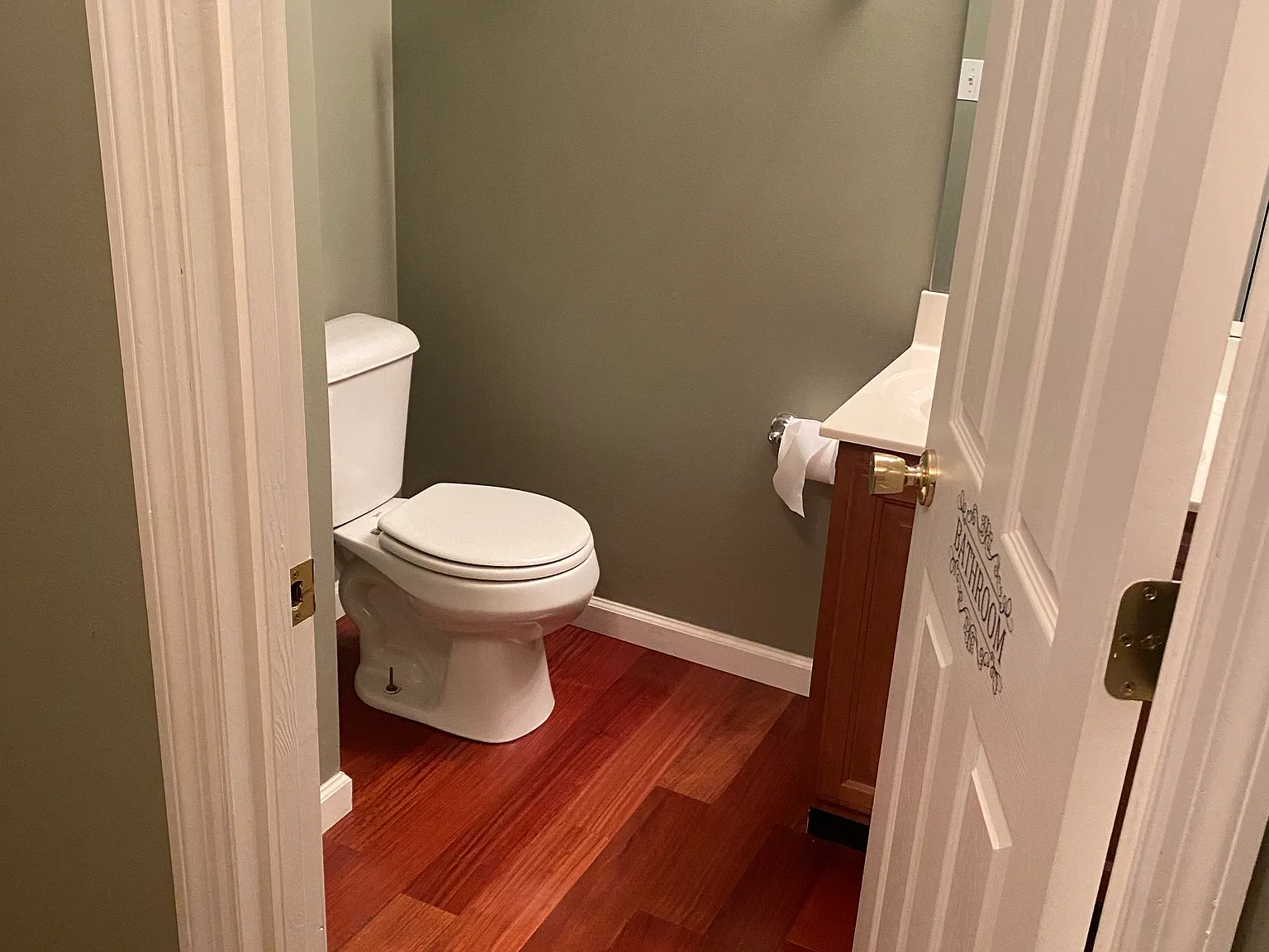 2 bed, 2.5 bath, 1592 sqft, $2,300 — Photo 4