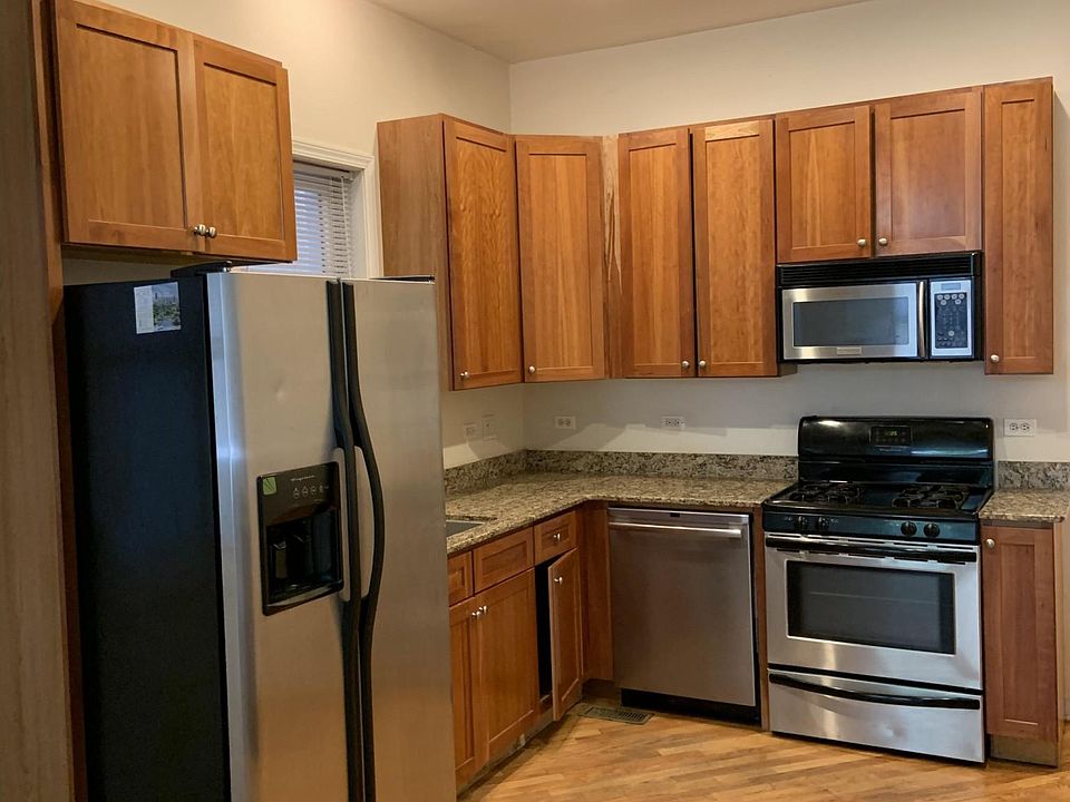 1st image of 2510 N Southport Ave #1T