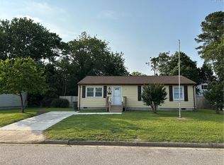 247 Malden Ln, Newport News, VA 23602