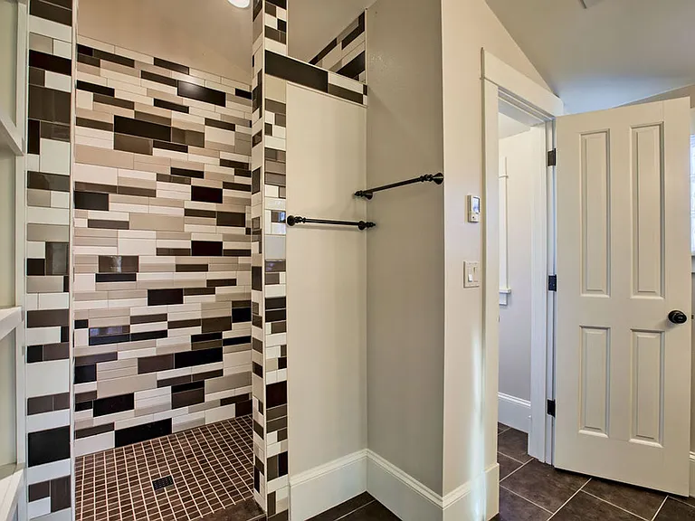 627 Laporte Ave — Photo 29