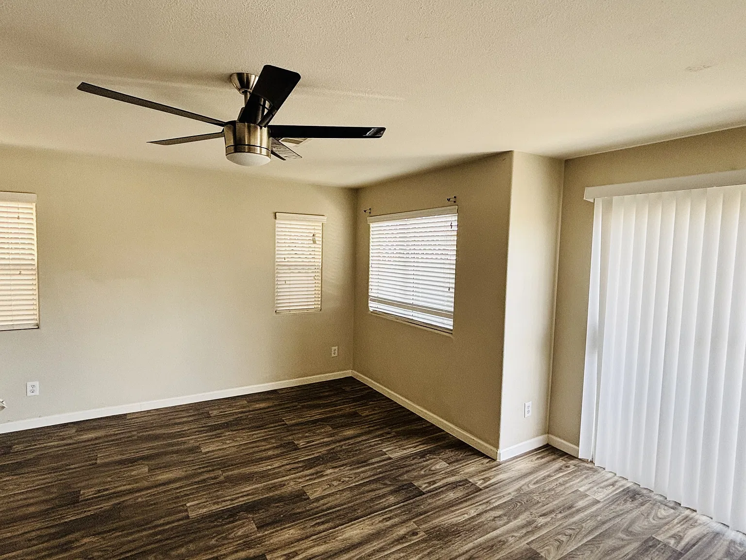 5754 Wind Dancer Dr - 1 — Photo 3