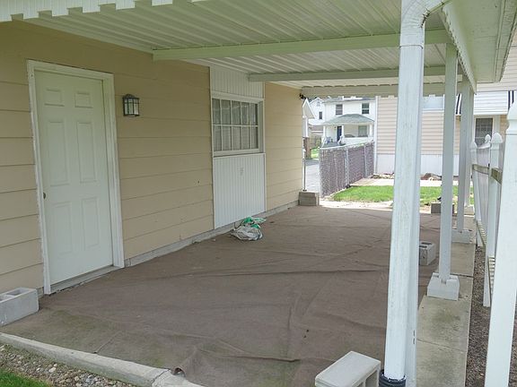 5th image of 234 Thew Ave