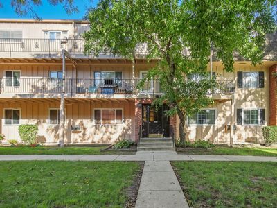 2506 Algonquin Rd APT 1, Rolling Meadows, IL, 60008