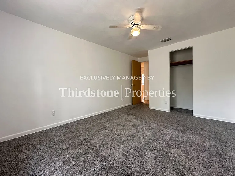3317 Jones St — Photo 11