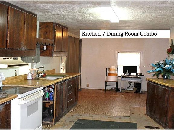 3rd image of 2505 Lakeview Dr S