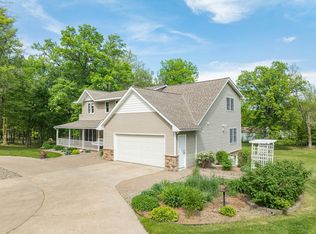 23259 Lampi Rd, Cohasset, MN 55721