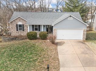 889 Sherwood Forest Ct, O'Fallon, MO 63366