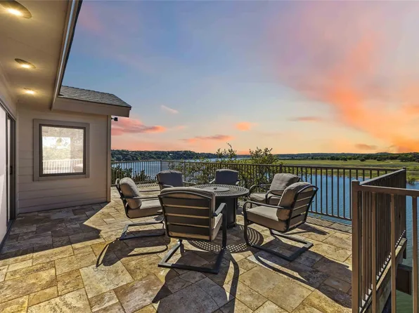 512 Harbor Dr #7, Spicewood, TX 78669