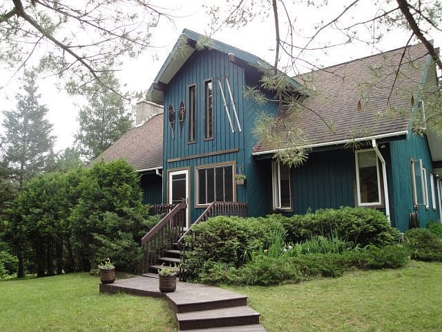 1st image of 52 Holly Hill Ln