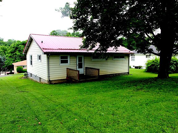 4th image of 141 Beechwood Dr