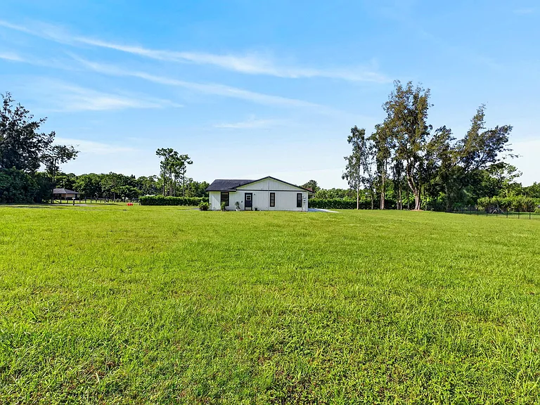 5989 Coconut Blvd — Photo 38