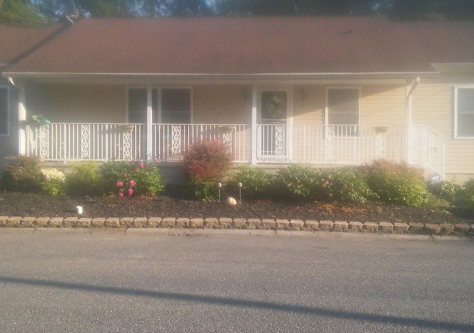 Front view of home