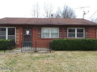 8611 Gary Way, Fairdale, KY 40118