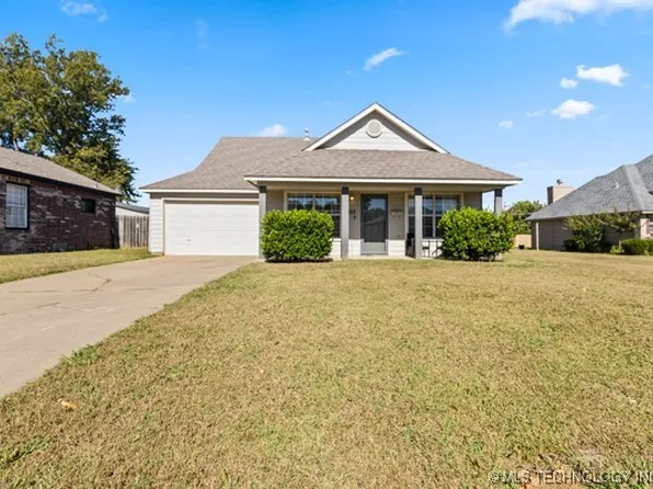 555 E Queen St, Tulsa, OK 74106