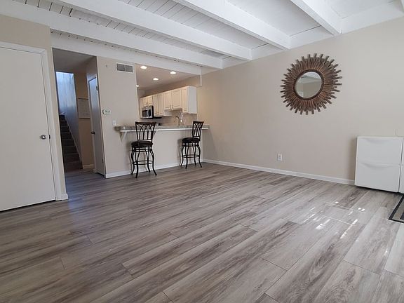 2nd image of 3525 Rebecca Ln APT B