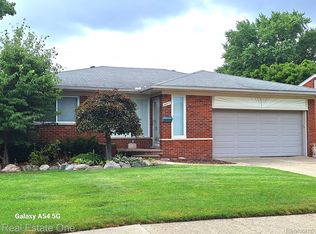 24917 Patricia Ave, Warren, MI 48091