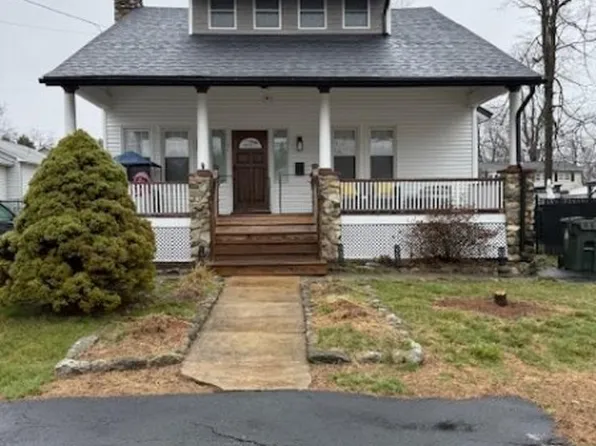 21 Center St, Mount Olive Twp., NJ 07828
