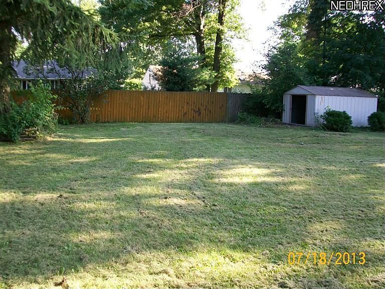 1st image of 39595 Carol Ln