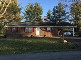303 Center St, Columbia, KY 42728