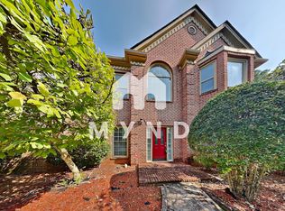 120 Raphael Ct, Roswell, GA 30076