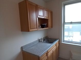 6 Madison St #3C, Mount Vernon, NY 10550