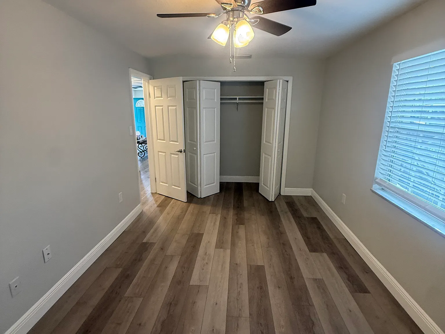 2 bed, 800 sqft, $2,000 — Photo 3