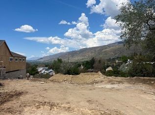 795 E Abby Ln, Bountiful, UT 84010