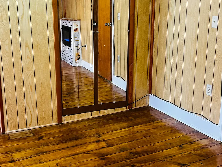 47 Cedar Aly — Photo 20